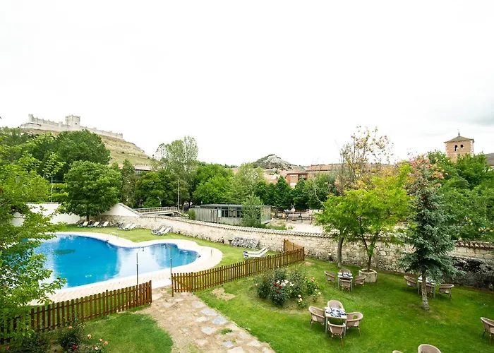 Azz Penafiel Las Claras Hotel & Spa