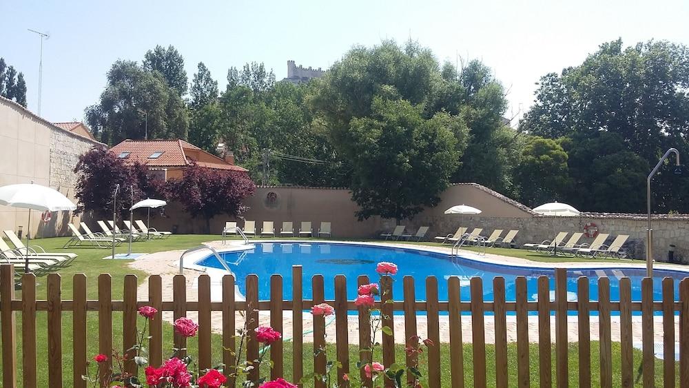 Hotel Azz Claras &
