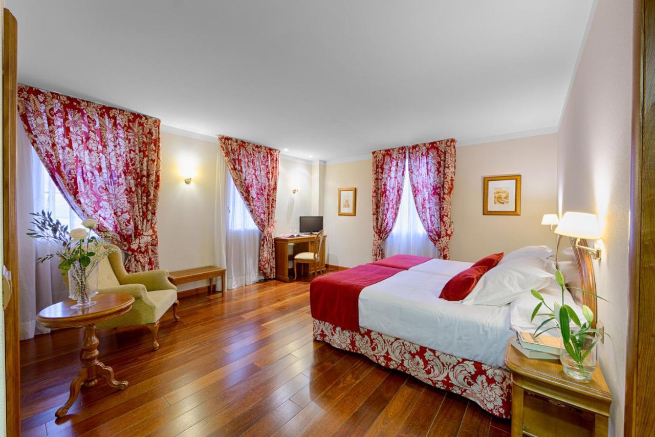 Hotel Azz Claras &